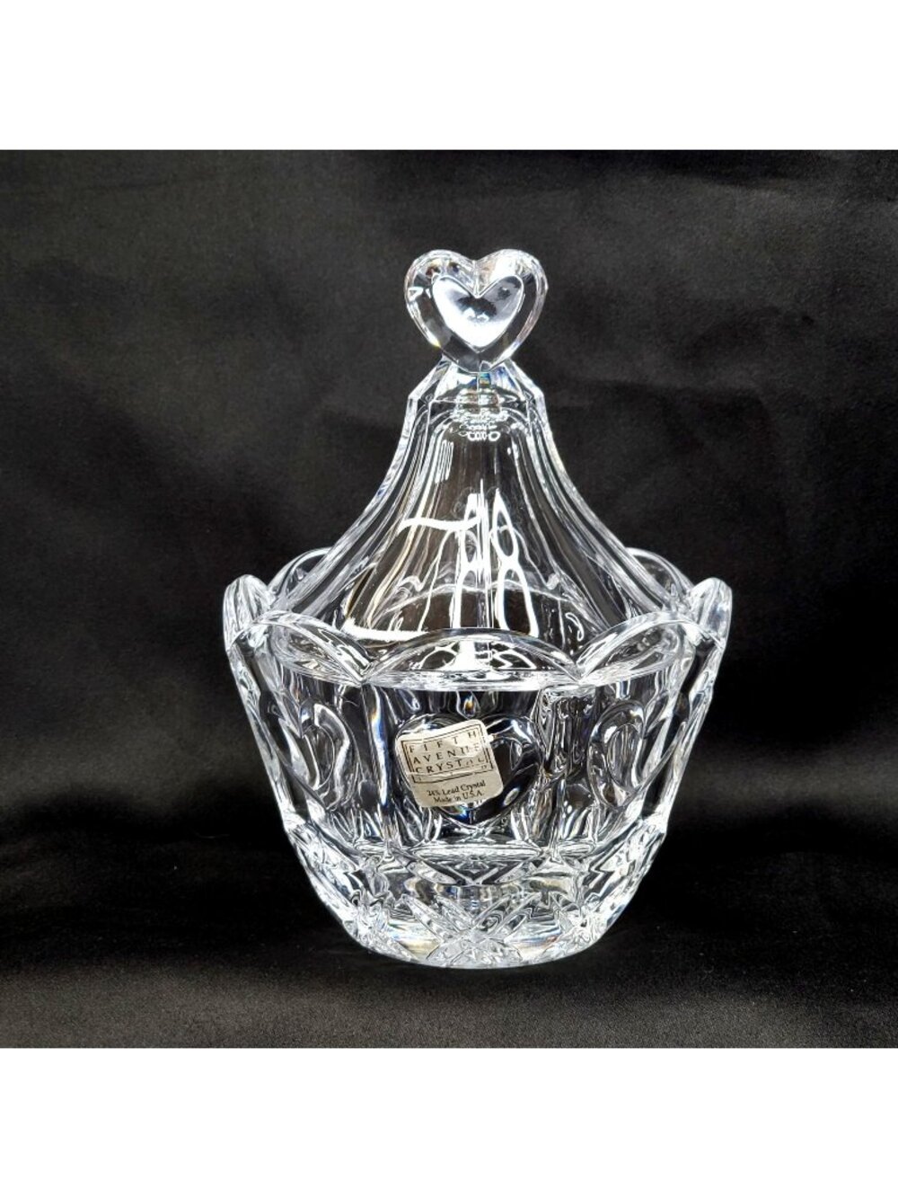 VTG 1970's Fifth Avenue 24% Lead Crystal Cherish Heart Pattern Candy Dish 6"
